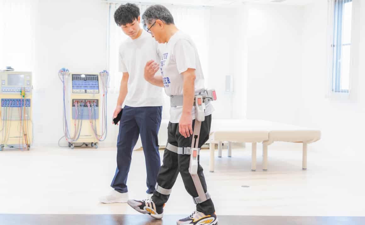 歩行支援ロボットcurara®(クララ)