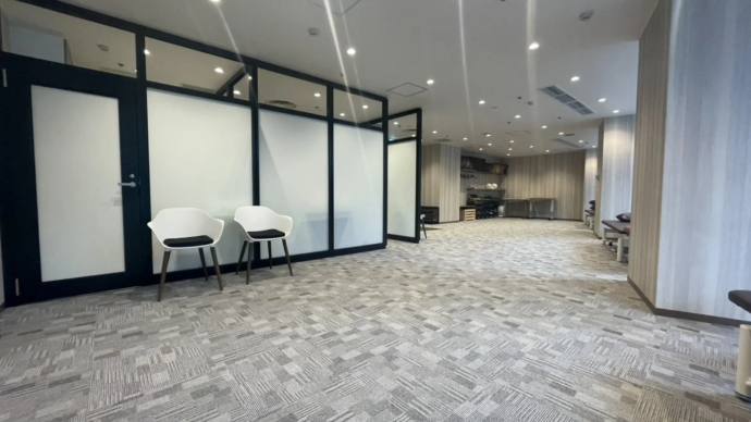 大阪梅田店エントランス